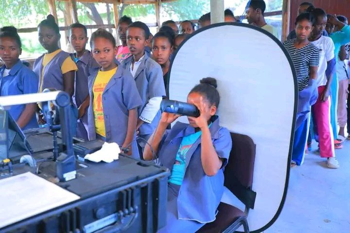 ለሁለት ቀናት በልዩ ንቅናቄ የተጀመረው ፋይዳ ብሔራዊ የዲጂታል መታወቂያ  ምዝገባ በአርባምንጭ ከተማ አስተዳደር  ባሉ ትምህርት ቤቶች እና ቀበሌያት ተጠናከሮ እየተካሄደ ይገኛል